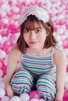 月足天音ソロカット（東京ニュース通信社刊 / 撮影：HIROKAZU）