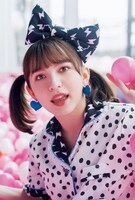 早瀬ノエルソロカット（東京ニュース通信社刊 / 撮影：HIROKAZU）