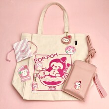 ぽぽ（川西拓実考案）のグッズ。 (c)’23 SANRIO　著作（株）サンリオ