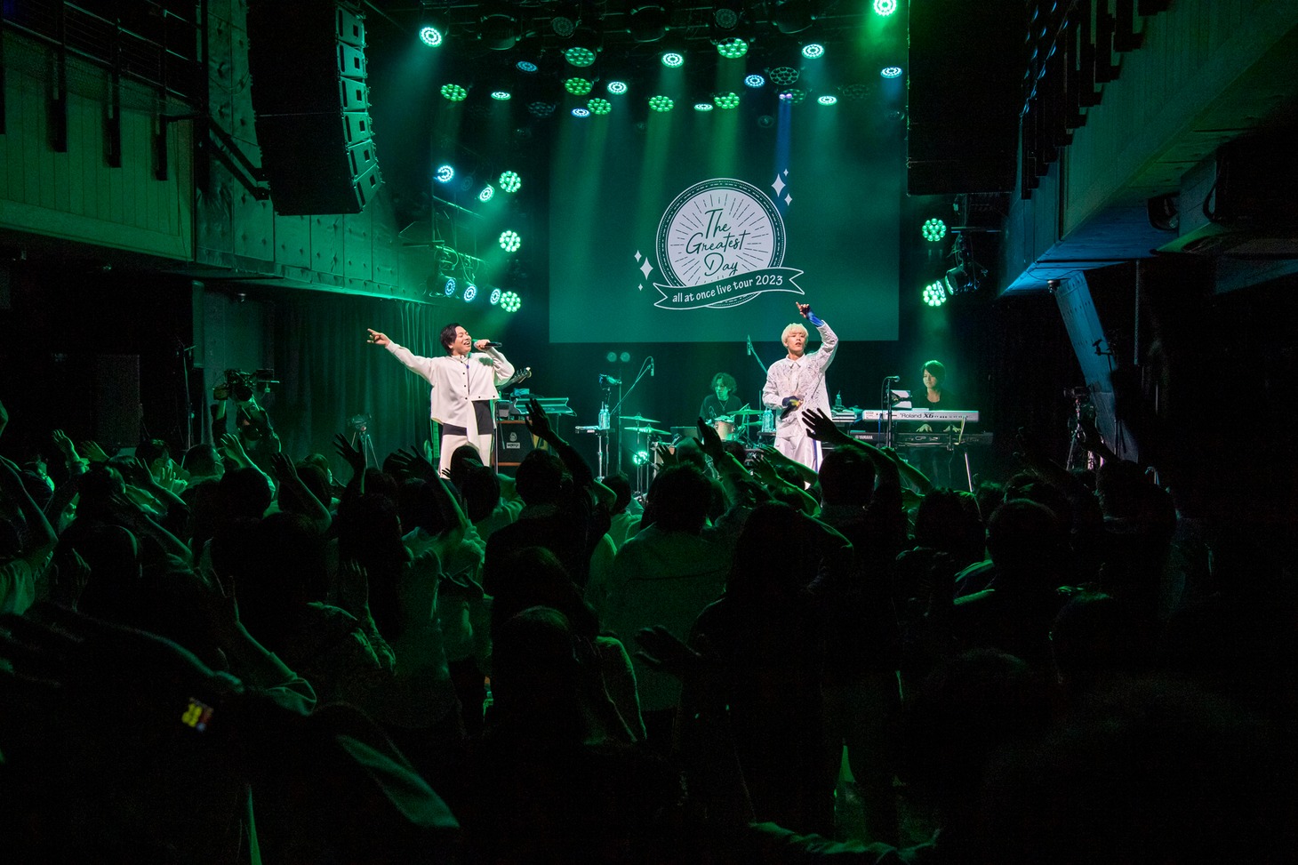 「all at once live tour 2023 "The Greatest Day"」の様子。（撮影：達川範一）