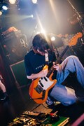 もっさ（Vo, G）（Photo by Kana Tarumi）