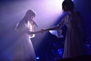 左から汐崎初音、川井わか。