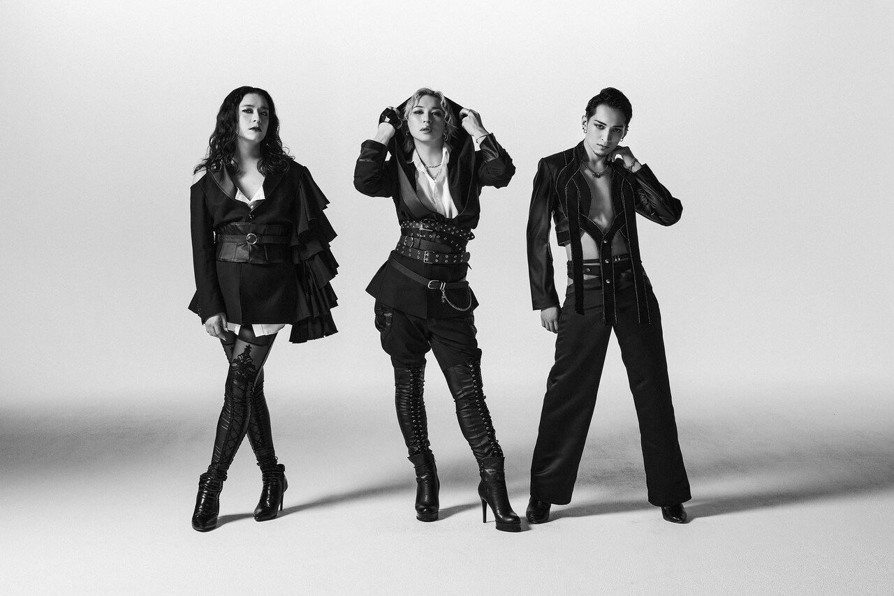 ENVii GABRIELLAメジャー1stアルバムリリース決定、限定盤に初のライブBlu-ray