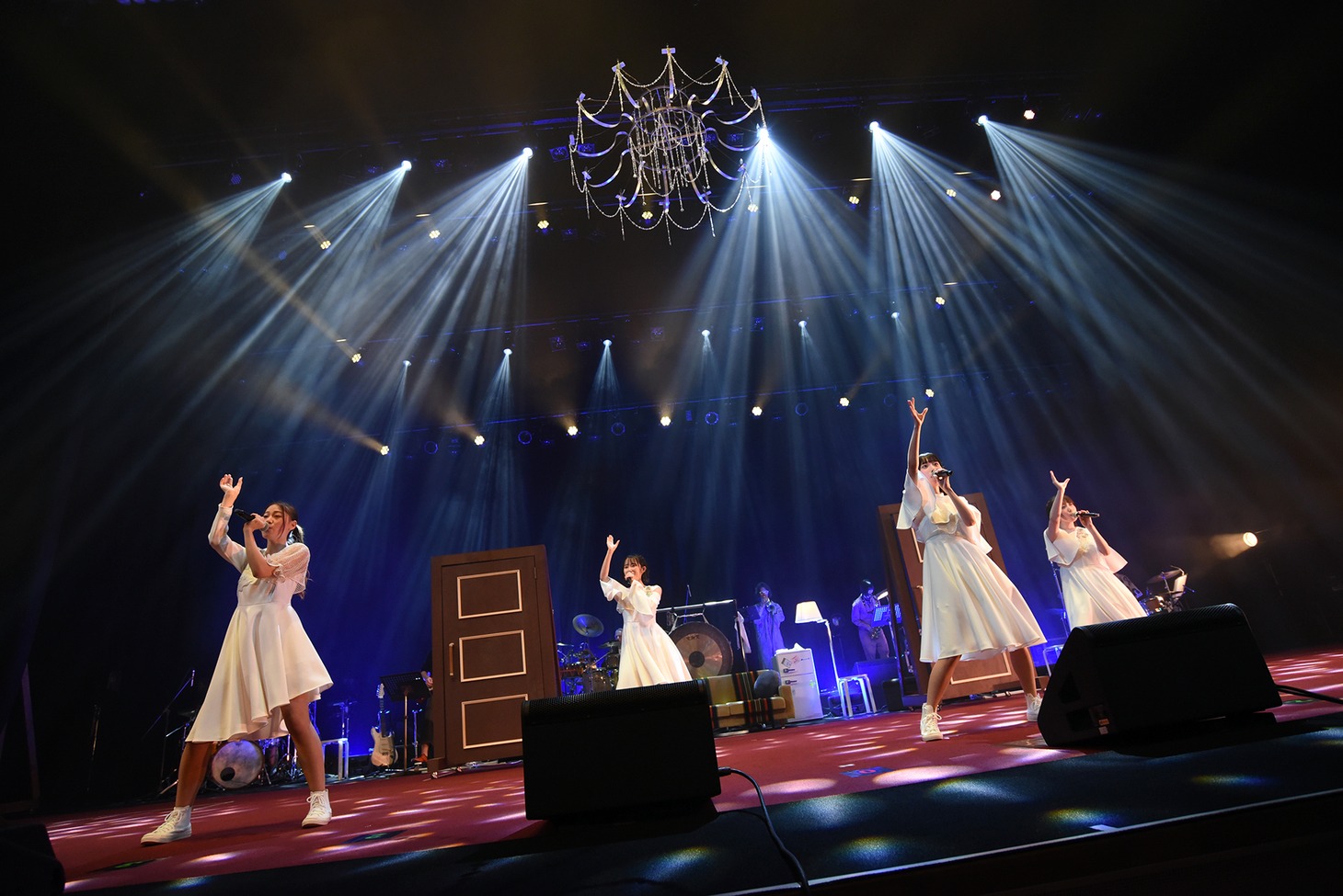 「NUANCE HALL ONEMANLIVE "HOME"」の様子。