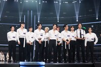 「PEAK TIME」より。