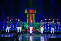 MC中のTOMORROW X TOGETHER。 (P)&(C) BIGHIT MUSIC