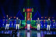 MC中のTOMORROW X TOGETHER。 (P)&(C) BIGHIT MUSIC