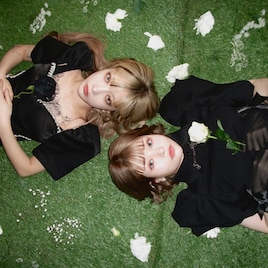 戦慄かなの×かてぃ=悪魔のキッス、小南泰葉手がけた新曲このあと配信&MV公開