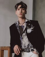 金城碧海（JO1）