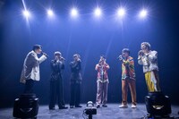 「her＋art」のパフォーマンスの様子。