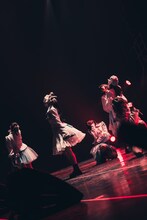 「真っ白なキャンバス全国ツアー2023 『だから夢、だけど現』 」ファイナル公演の様子。（撮影：真島洸）