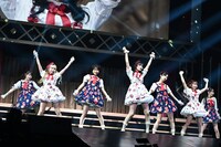 「AKB48 春コンサート 2023 ～好きだ！と叫ぼう～」の様子。