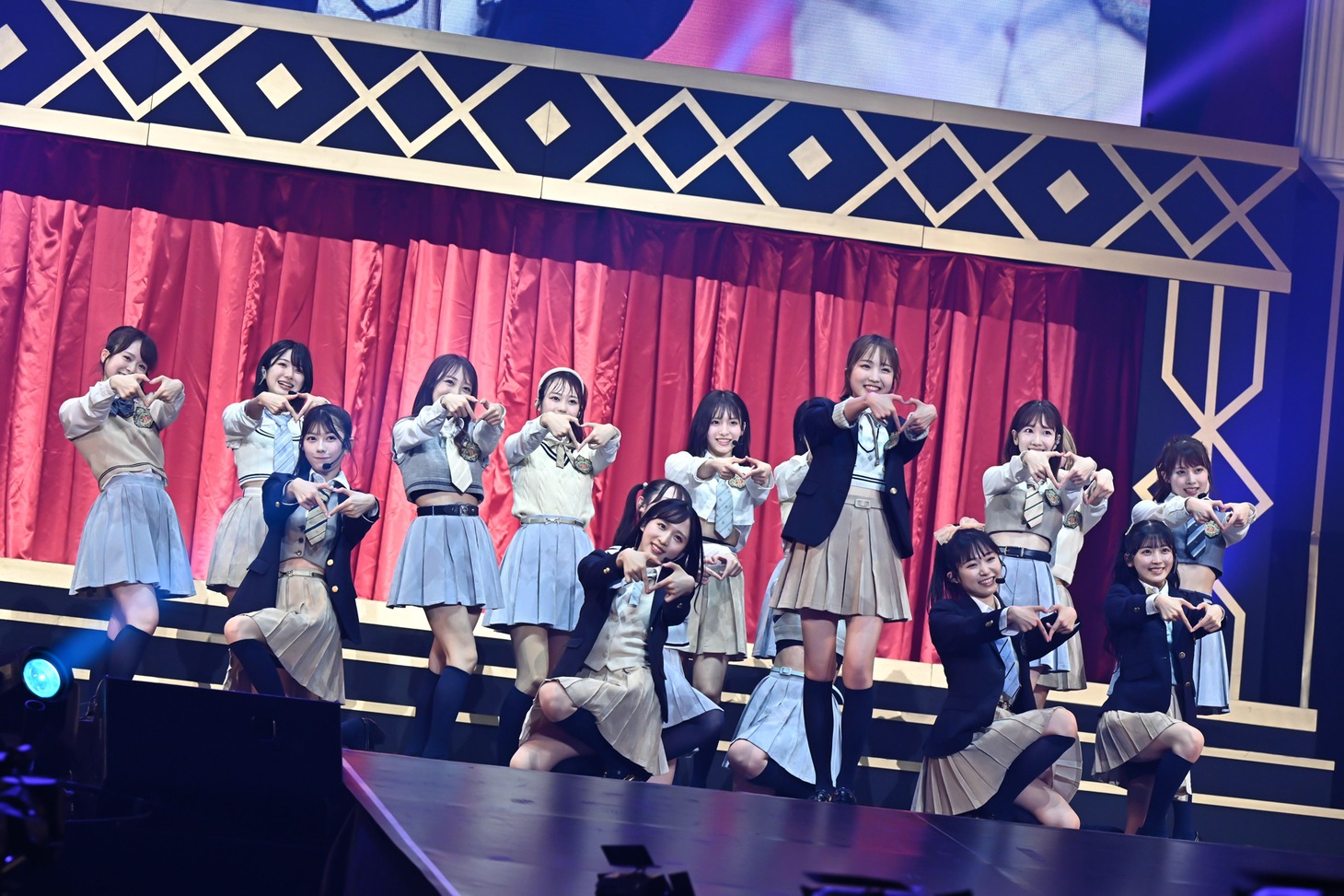 「AKB48 春コンサート 2023 ～好きだ！と叫ぼう～」の様子。