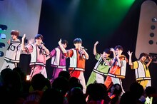 THE SUPER FRUIT（撮影：上溝恭香）