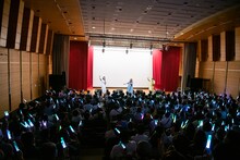 Negicco「ゴールデンウィークの八木橋百貨店で感謝祭 2023（祝！20周年）」の様子。