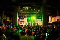 THE SUPER FRUIT「THE SUPER FRUIT - Reception Live -」の様子。（撮影：上溝恭香）