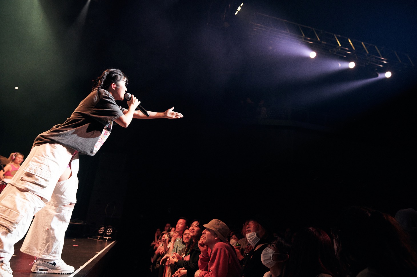 マナ（Vo, Key / CHAI）（Photo by Yoshio Nakaiso）