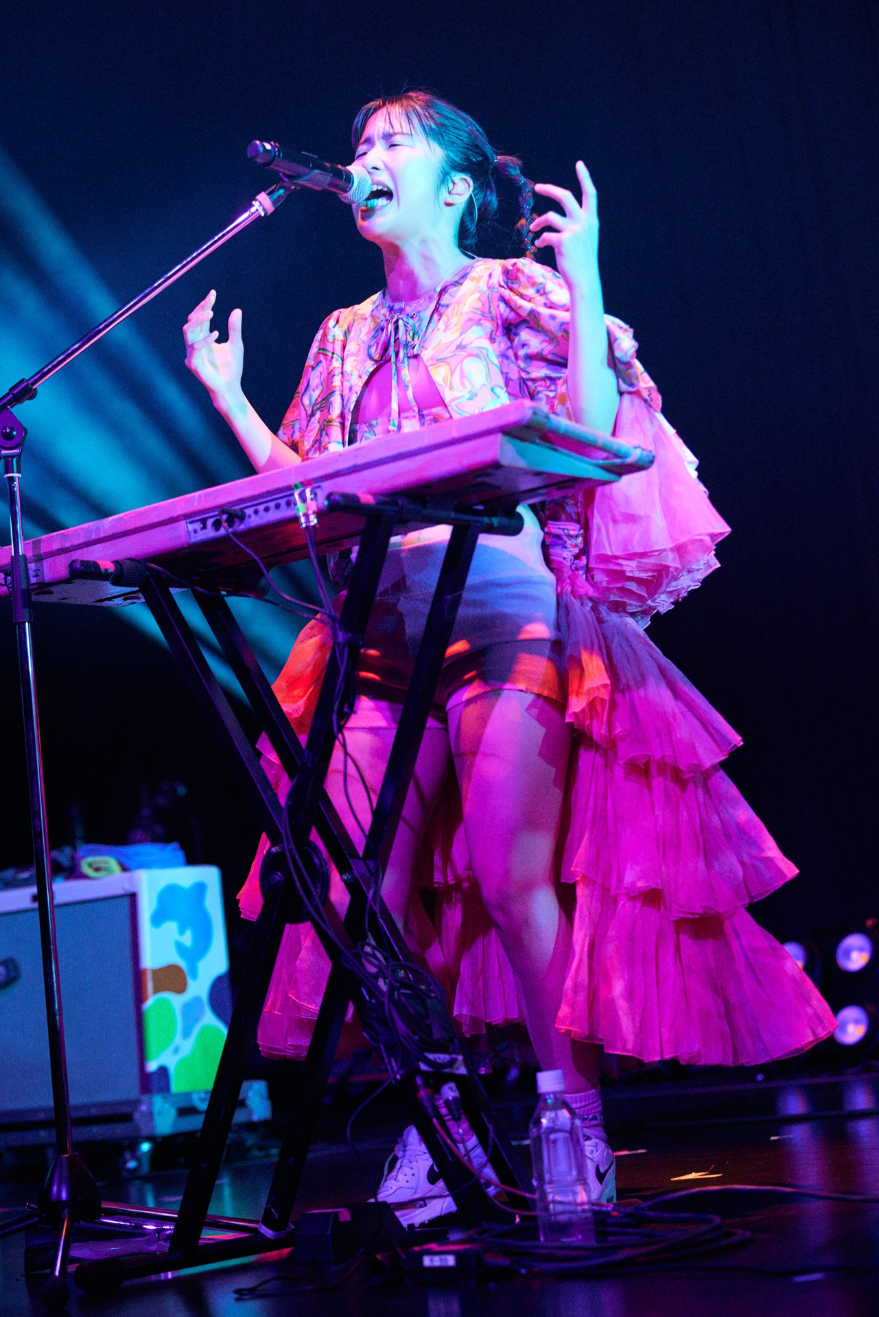 マナ（Vo, Key / CHAI）（Photo by Yoshio Nakaiso）