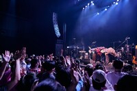 「NEO KAWAII FESTIVAL 2023」よりプム・ヴィプリットのステージの様子。