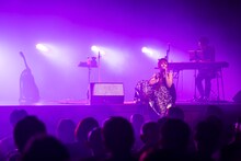 左から大森靖子、sugarbeans。（撮影：樋口涼）