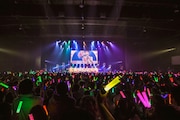 FRUITS ZIPPER「FRUITS ZIPPER 1st Anniversary 超めでたいライブ!」の様子。(撮影:ヨシモリユウナ)