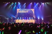 FRUITS ZIPPER「FRUITS ZIPPER 1st Anniversary 超めでたいライブ!」の様子。(撮影:ヨシモリユウナ)