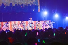 FRUITS ZIPPER「FRUITS ZIPPER 1st Anniversary 超めでたいライブ！」の様子。（撮影：ヨシモリユウナ）