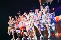 FRUITS ZIPPER「FRUITS ZIPPER 1st Anniversary 超めでたいライブ！」の様子。（撮影：ヨシモリユウナ）
