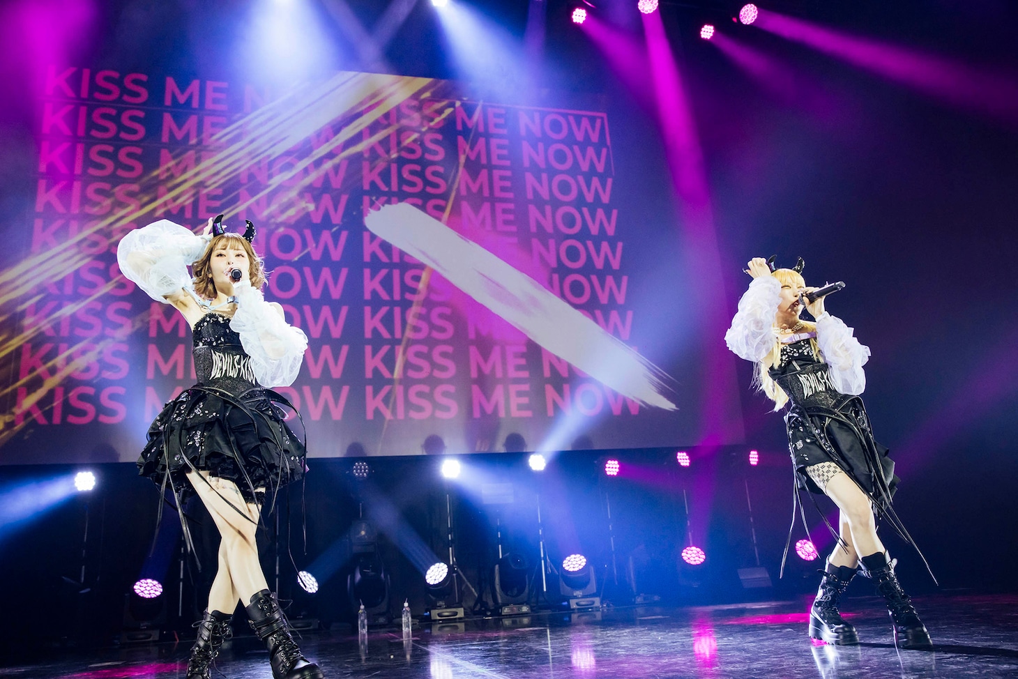 悪魔のキッス（Photo by yokoyama masato）