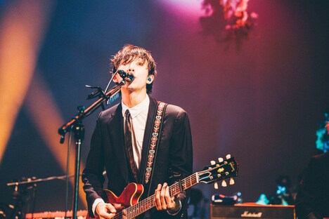 柳沢進太郎(G)(撮影:西槙太一)