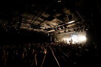 THE SPELLBOUND「BIG LOVE Vol.1」の様子。