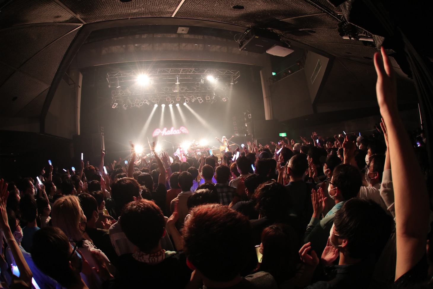 halca「LAWSON presents halca first tour 2023 “nolca solca culca”」東京・Spotify O-WEST公演の様子。