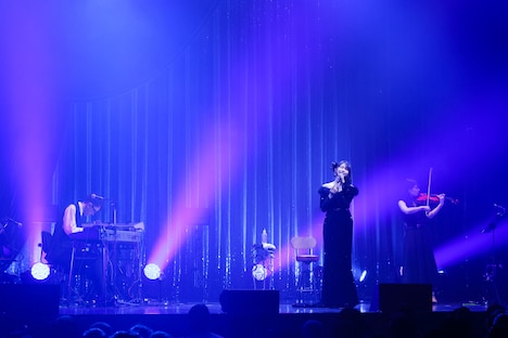 雨宮天「LAWSON presents 第四回 雨宮天 音楽で彩るリサイタル」の様子。（撮影：江藤はんな［SHERPA+］）