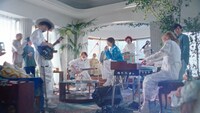 「キリン 氷結」の新テレビCM「CLUB氷結 曲を作ろう篇」より。