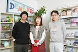 左から佐々木敦、もふくちゃん、南波一海。