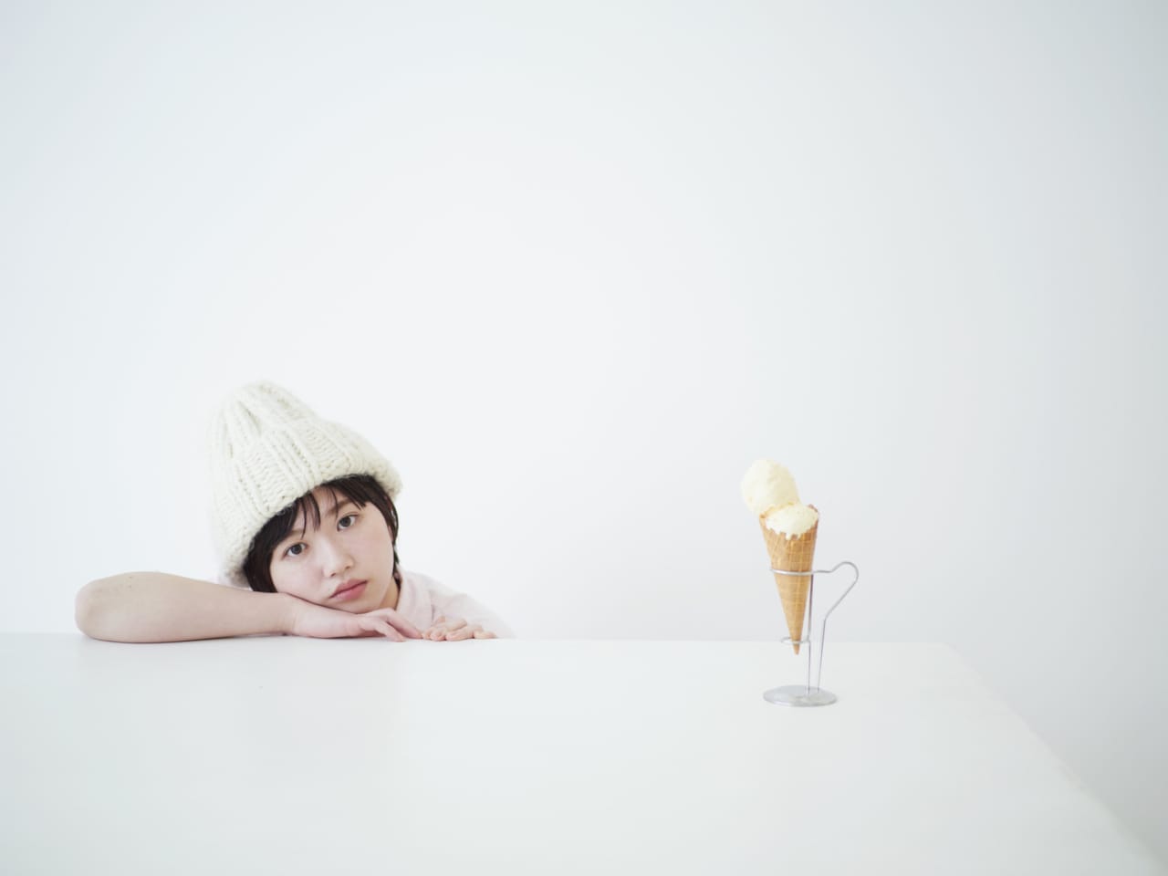 アンジュルム竹内朱莉の写真集発売、編集長は蒼井優＆菊池亜希子