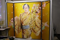 「ビバ～マツケンサンバIIワールドカフェ～オレ！」店内の様子。