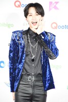 レッドカーペットに登場したLEE MINHYUK。