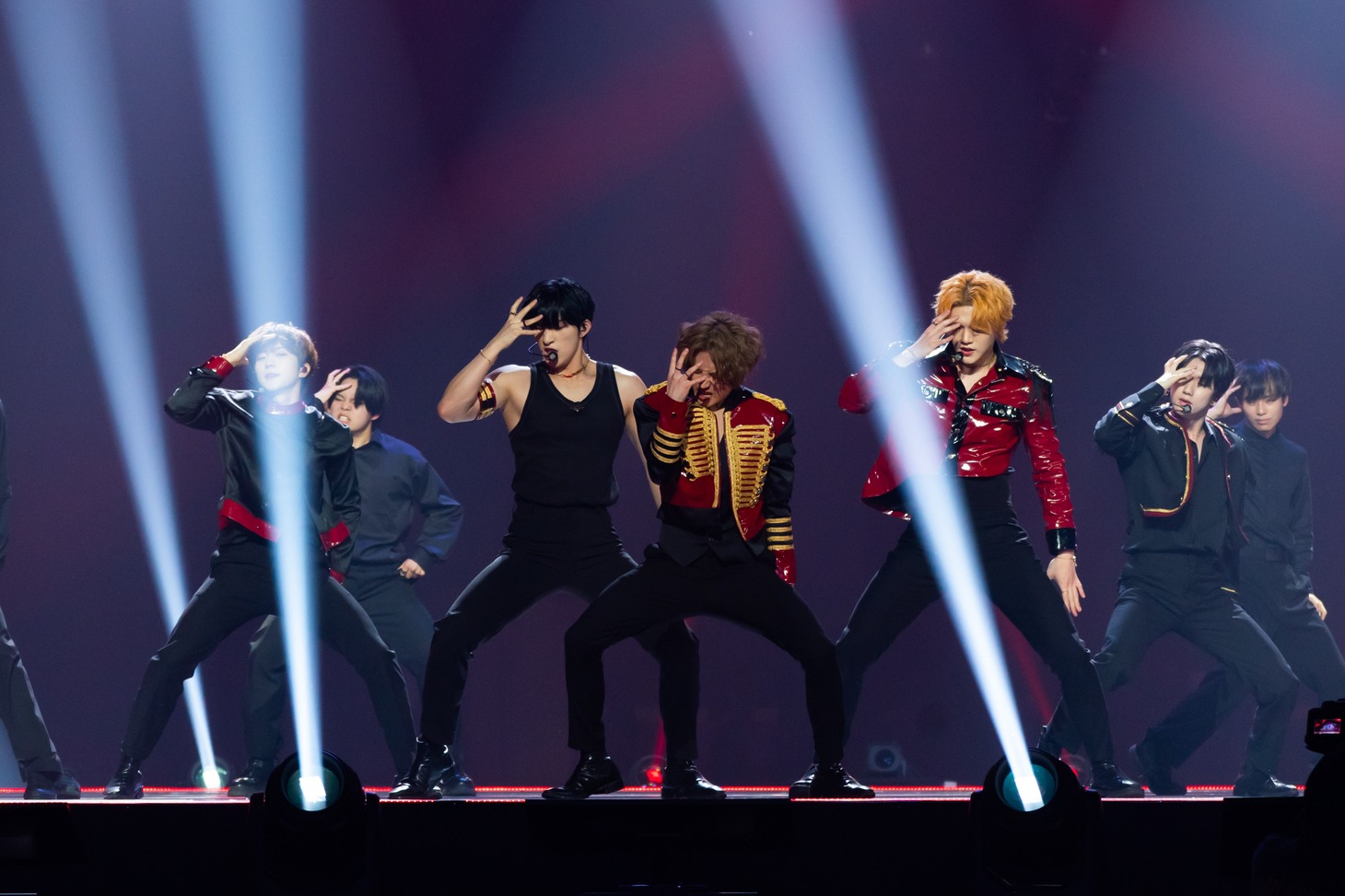 JUST B (c)CJ ENM Co., Ltd, All Rights Reserved