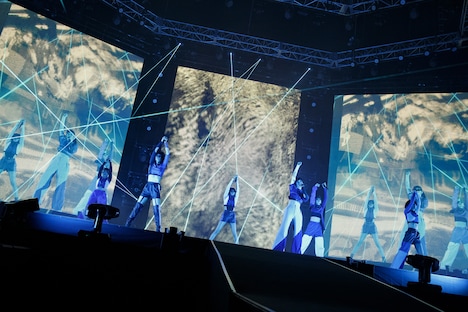 ExWHYZ（Photo by Kenta Sotobayashi）