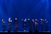 オープニングを飾ったATEEZ。  (c)CJ ENM Co., Ltd, All Rights Reserved