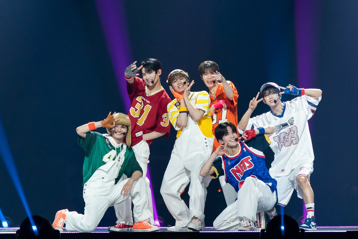 「CANDY」をカバーしたDXTEEN。  (c)CJ ENM Co., Ltd, All Rights Reserved