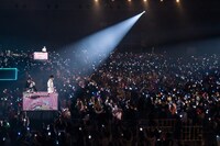 ATEEZのトロッコに"乗船”した。  (c)CJ ENM Co., Ltd, All Rights Reserved