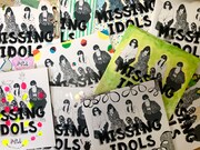 P-iPLE「Missing Idols」DIY盤ジャケットのイメージ。
