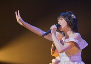 中島由貴「中島由貴LIVE TOUR 2023~サファイア~」東京・LINE CUBE SHIBUYA(渋谷公会堂)公演の様子。(写真提供:NBCユニバーサル・エンターテイメントジャパン)
