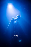 もさを。「LIVE TOUR『こいのうた』」東京・LIQUIDROOM公演より。（Photo by Taku Fujii）