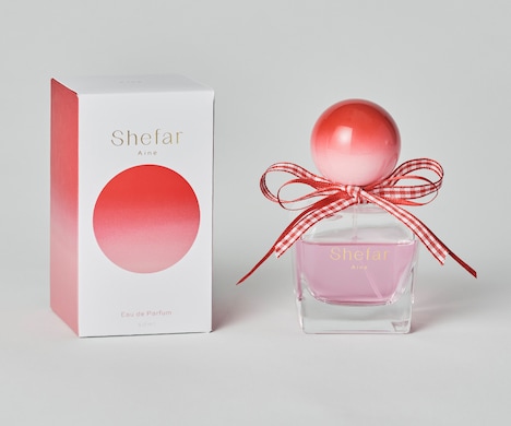 Shefarの第4弾商品「Aine（アイネ）-Eau de parfum-」。