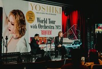 YOSHIKI記者会見の様子。