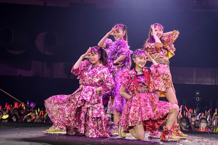 ももクロが“原点”代々木の地で結成15周年ライブ、会場に響いたモノノフ 
