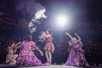 「代々木無限大記念日 ももいろクローバーZ 15th Anniversary」の様子。